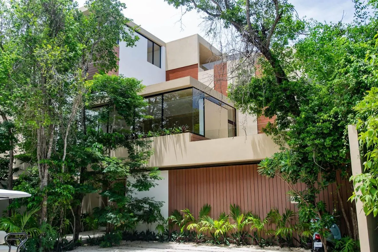 Brava Residence 4*, Tulum México